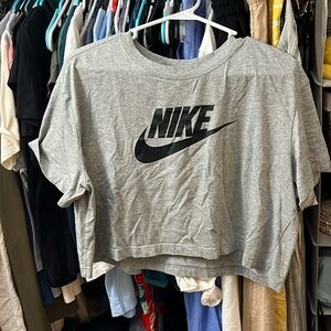 Nike crop top size L